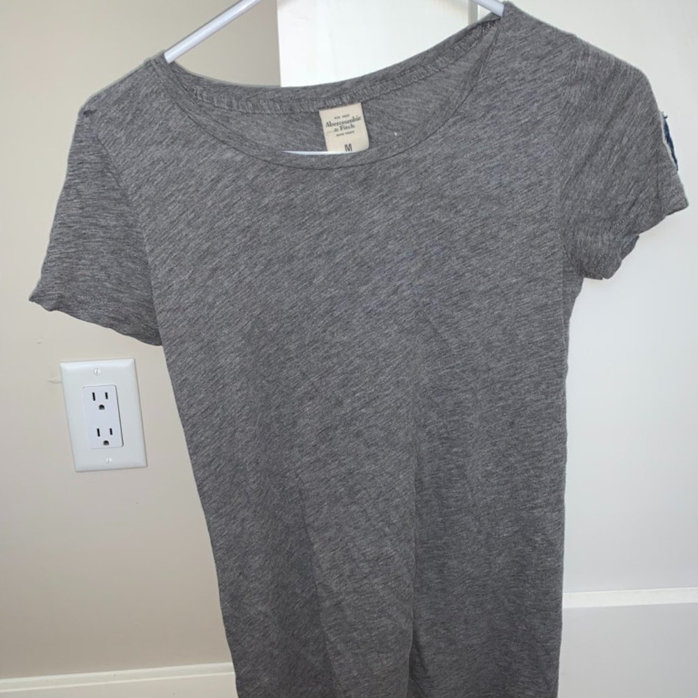 A & F fshirt